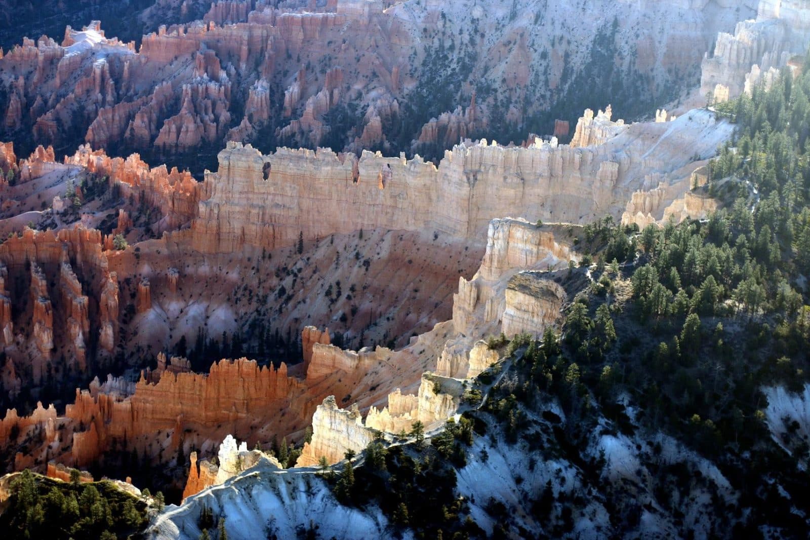 Bryce Canyon hoodoos in snow