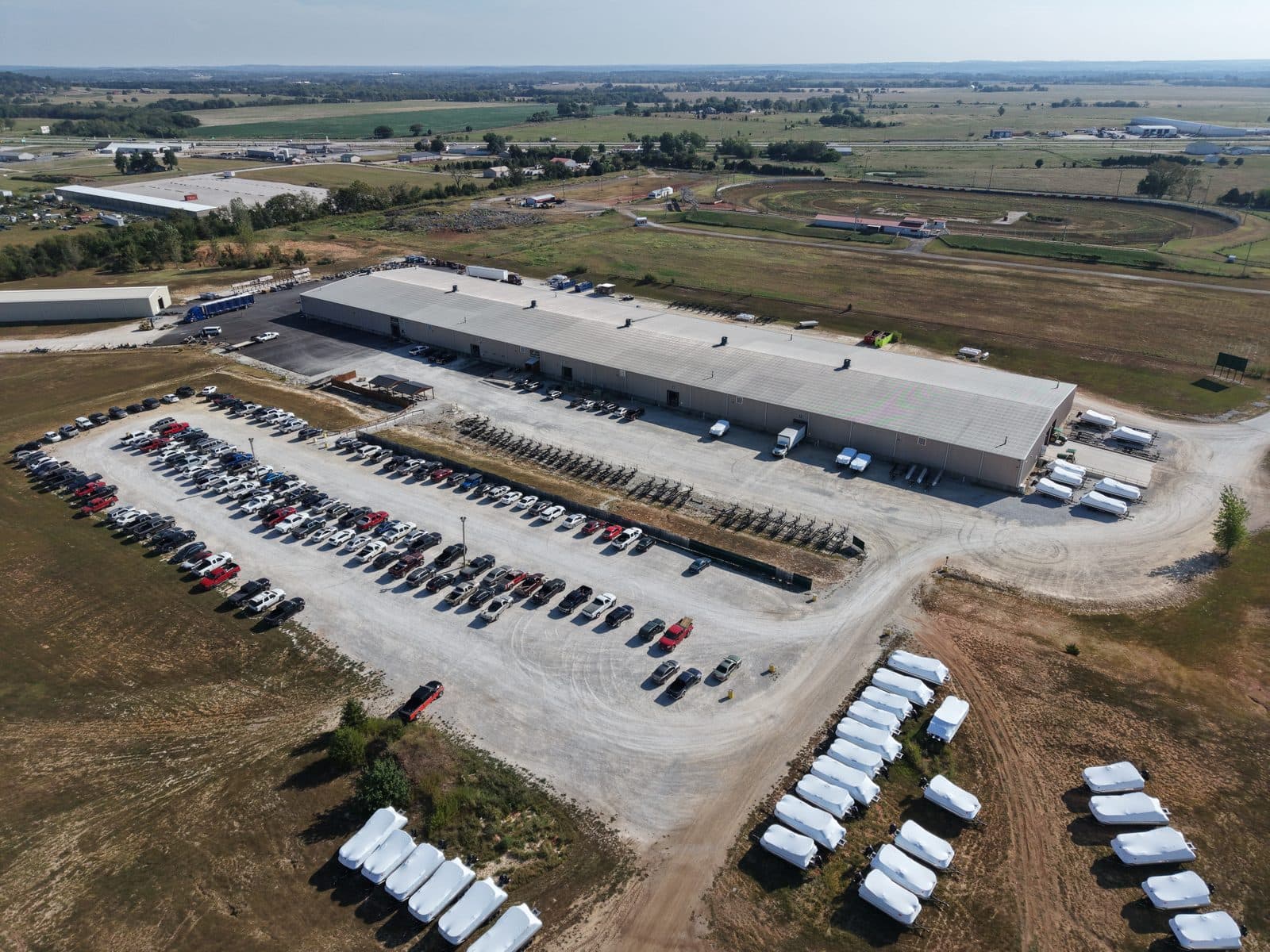 Distribution warehouse