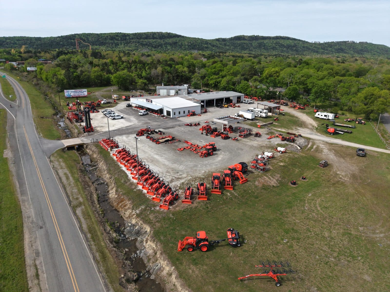 Farm equipment dealership
